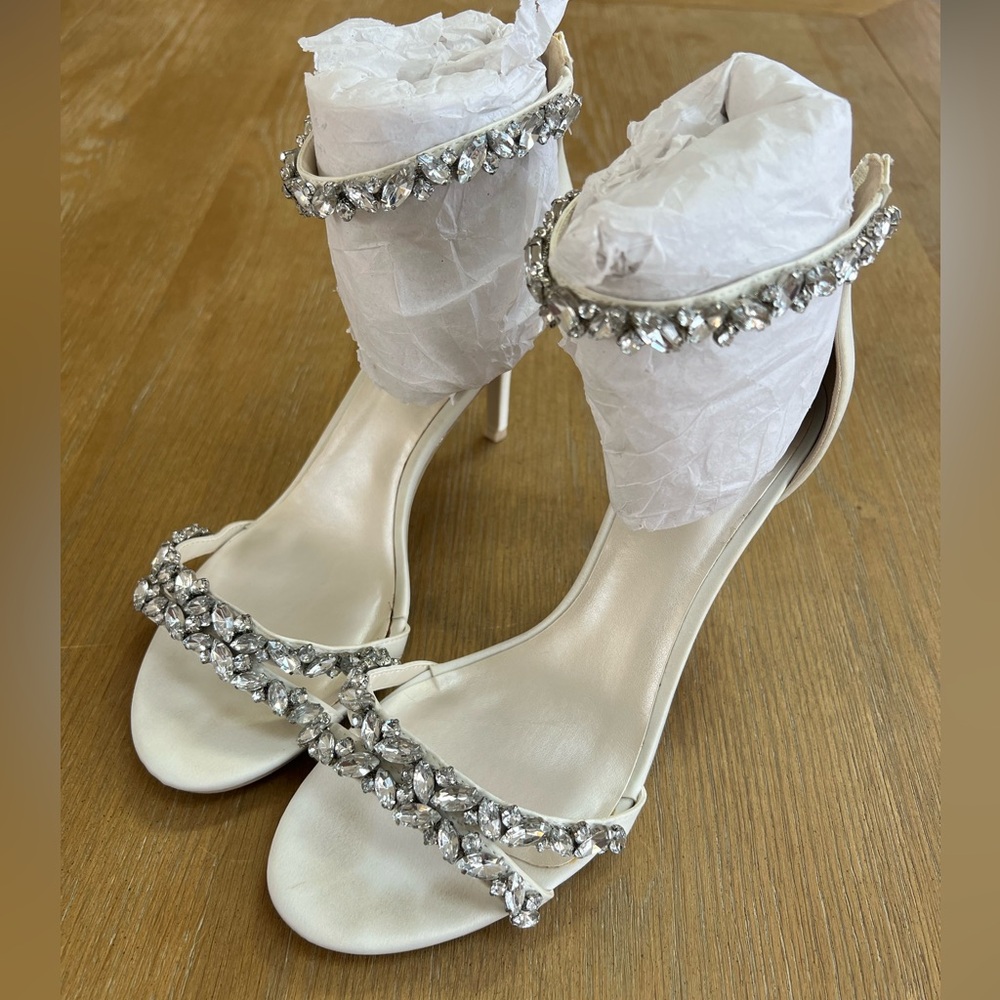 Wedding Heels! Extremely Comfortable - image 1
